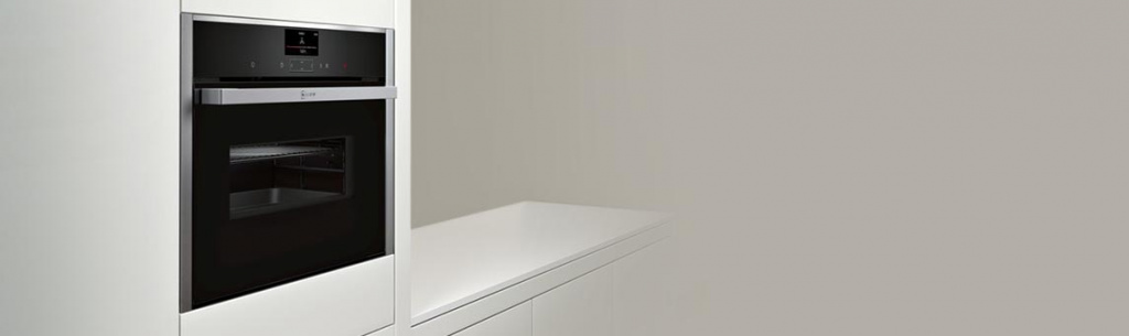 Духовка от известного немецкого бренда NEFF C17MS22N0