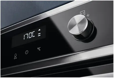 Духовой шкаф Electrolux EOC6P71X фото 3