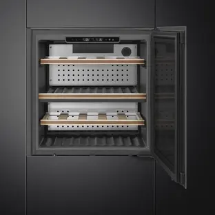 Винный холодильник Smeg CVI129B3 фото 3