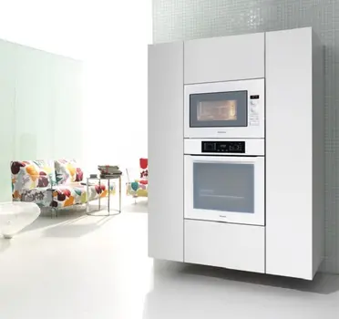 Микроволновая печь Miele M 8160-2 W фото 3 Микроволновая печь Miele M 8160-2 W фото 3