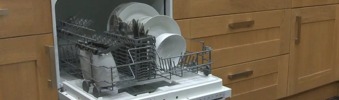 kompaktnie-posudomoechnie-mashini-pod-rakovinu-min.jpg