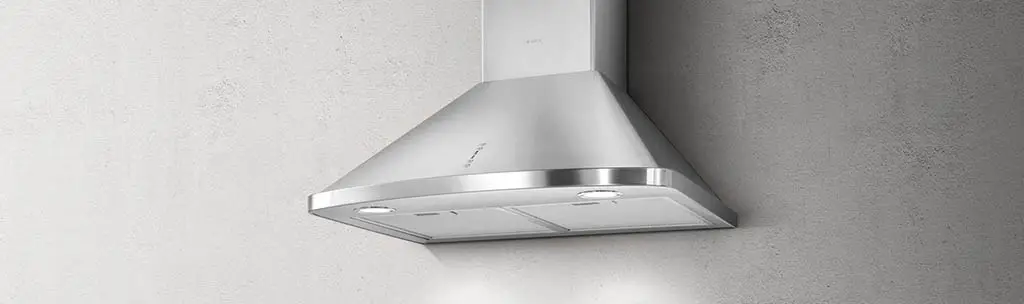 Какую вытяжку для кухни выбрать в 2024 году Какую вытяжку для кухни выбрать в 2024 году