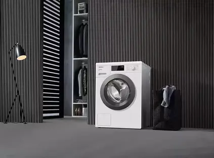 Стиральная машина Miele WED125 WCS с царапиной на корпусе фото 3
