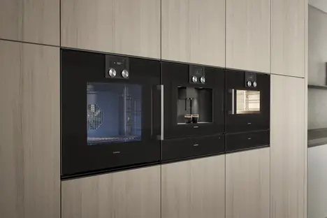 Духовой шкаф с функцией СВЧ Gaggenau BM450100 фото 2