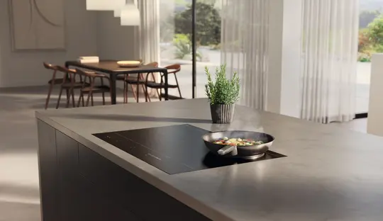 Индукционная варочная панель Miele KM 7576 FL фото 2