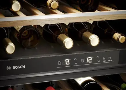 Винный шкаф Bosch KWK16ABGB фото 2 Винный шкаф Bosch KWK16ABGB фото 2
