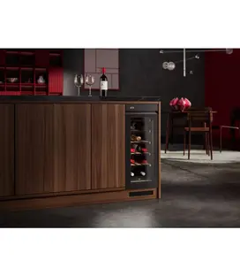 Винный холодильник AEG NSW8S823GT фото 2