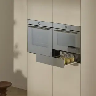 Шкаф для подогрева посуды V-ZUG V4000 31 WDEA6V1C черное стекло фото 2