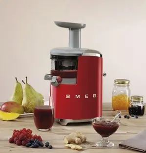 Шнековая соковыжималка Smeg SJF01RDEU фото 2
