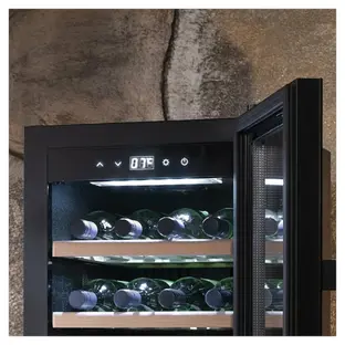 Холодильник винный CASO WineExclusive 38 Smart фото 2 Холодильник винный CASO WineExclusive 38 Smart фото 2