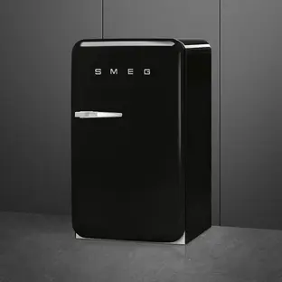 Холодильник SMEG FAB10RBL6 фото 3