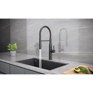 Смеситель KUCHENSTERN KERN-E 406BL40 Черный фото 2 Смеситель KUCHENSTERN KERN-E 406BL40 Черный фото 2