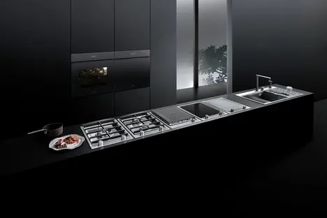 Духовой шкаф Barazza 1FVAPN black glass фото 3