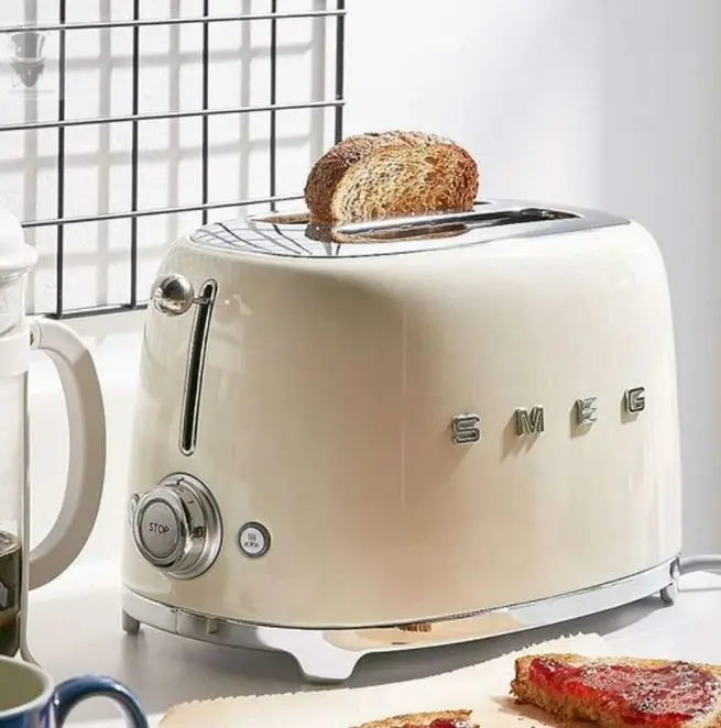 Тостер Smeg TSF01CREU фото 6