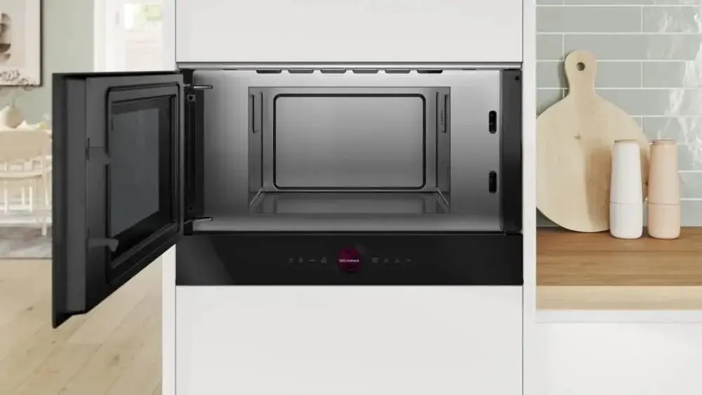 Микроволновая печь Bosch BFL9221B1 фото 3
