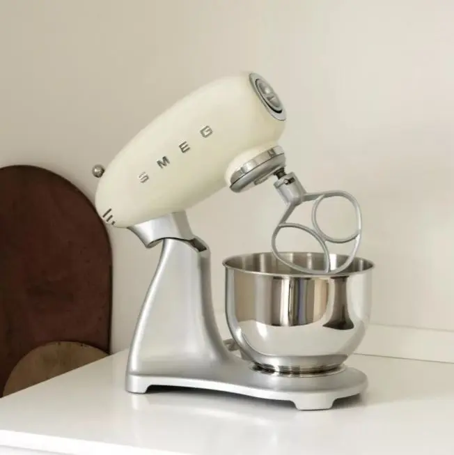 Миксер Smeg SMF02CREU фото 8