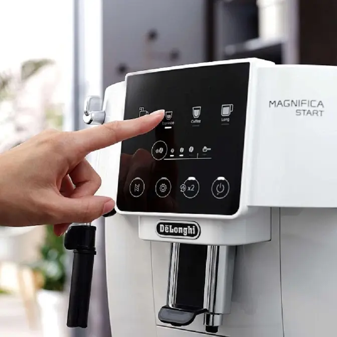 Кофемашина DeLonghi ECAM 220.20.W фото 4