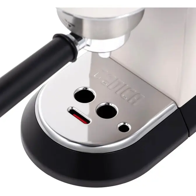 Кофеварка рожковая DeLonghi EC 685.W фото 9