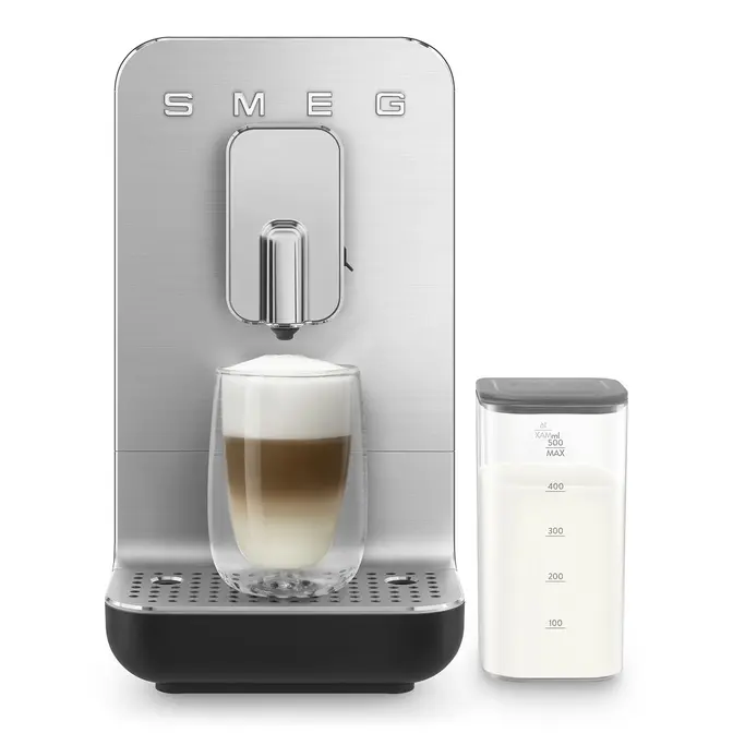 Кофемашина SMEG BCC13BLMEU фото 5