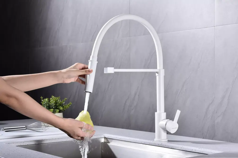 Смеситель Paulmark HALT Ha214021-WH белый матовый фото 5 Смеситель Paulmark HALT Ha214021-WH белый матовый фото 5