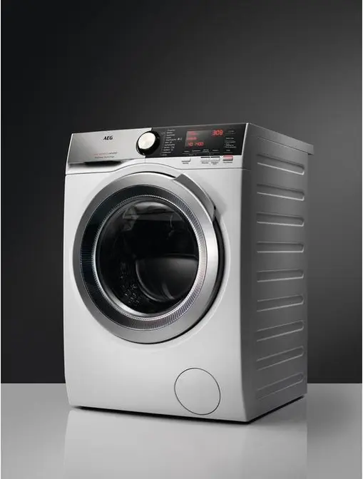 Стиральная машина AEG L7FEC48SR фото 2