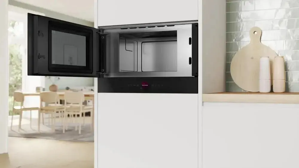 Микроволновая печь Bosch BFL9221B1 фото 2
