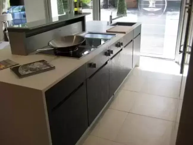 Вытяжка Gaggenau AT 400-100 фото 4 Вытяжка Gaggenau AT 400-100 фото 4