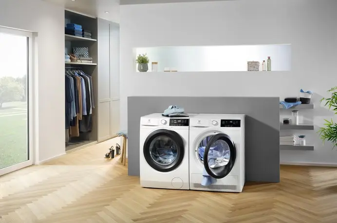 Стиральная машина Electrolux EW6F3R41S фото 9