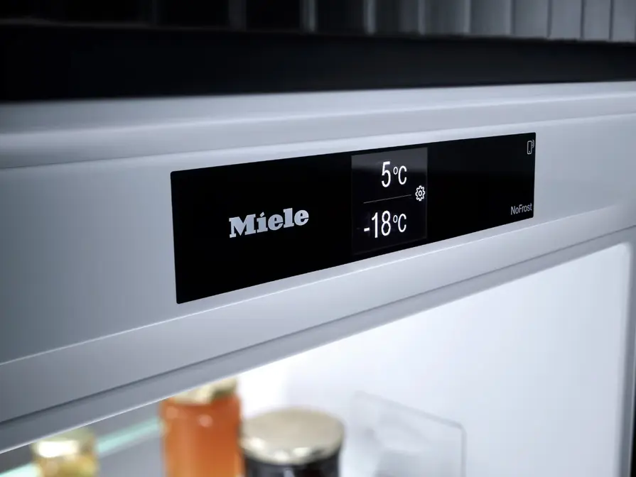 Холодильник Miele KFN 7785 C фото 5