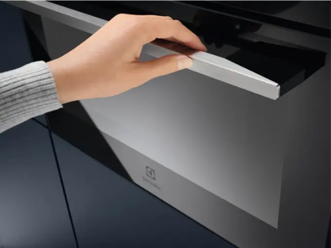 Духовой шкаф Electrolux VKL8E08WX фото 5