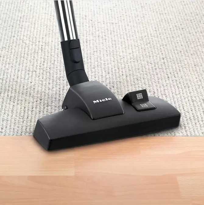 Пылесос Miele SKRF3 Blizzard CX1 Red Edition Parquet PowerLine фото 4