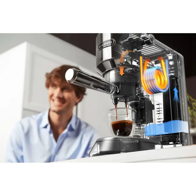 Кофеварка рожковая DeLonghi EC 685.M фото 5