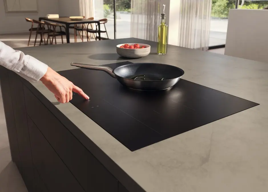 Индукционная варочная панель Miele KM 7576 FL фото 5