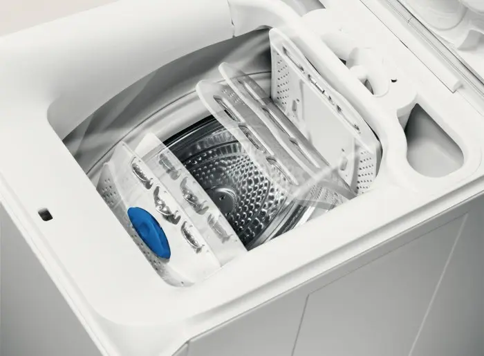 Стиральная машина Electrolux EWT1064ILW фото 2