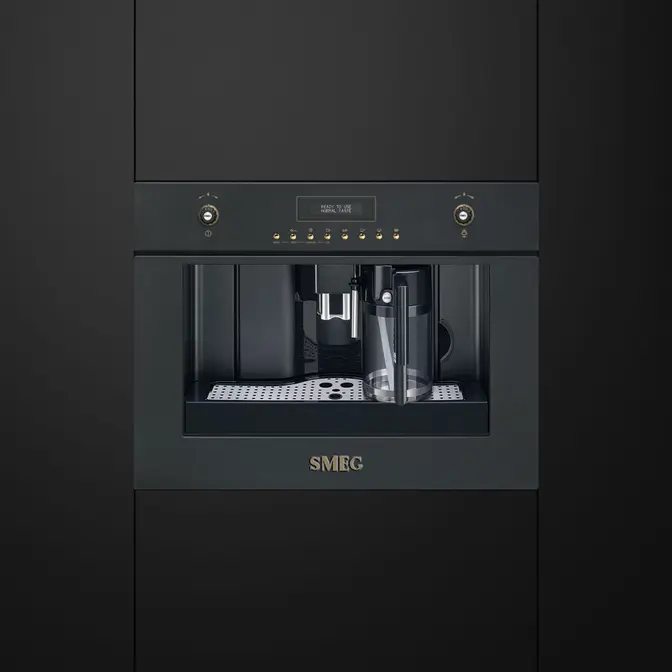 Встраиваемая кофемашина Smeg CMS8451A фото 2