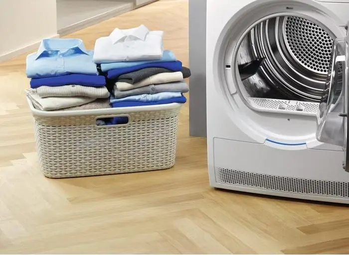 Сушильная машина Electrolux EW6C4753CB фото 9