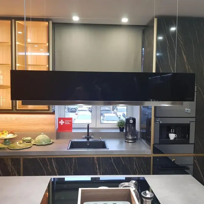 Вытяжка Falmec Levante 120 Чёрное стекло+рамка из стали фото 3 Вытяжка Falmec Levante 120 Чёрное стекло+рамка из стали фото 3