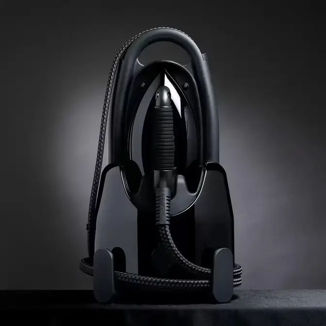Гладильная система LauraStar LIFT+ EU ULTIMATE BLACK фото 9 Гладильная система LauraStar LIFT+ EU ULTIMATE BLACK фото 9