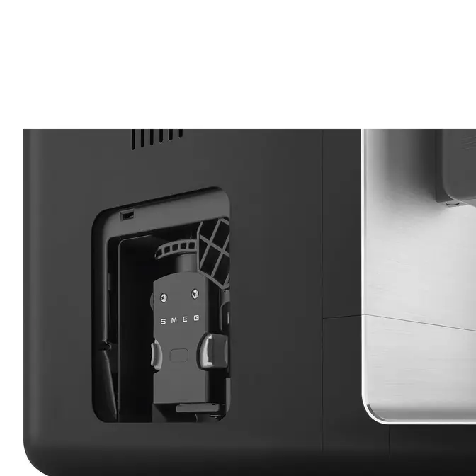 Кофемашина SMEG BCC13BLMEU фото 7