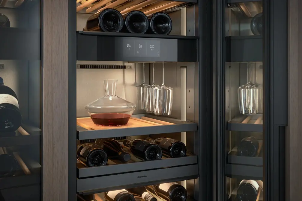 Холодильник Gaggenau RVW467170 фото 4 Холодильник Gaggenau RVW467170 фото 4
