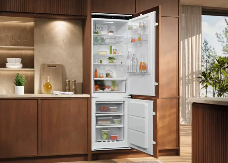 Холодильник ELECTROLUX E7TNGE18S фото 7