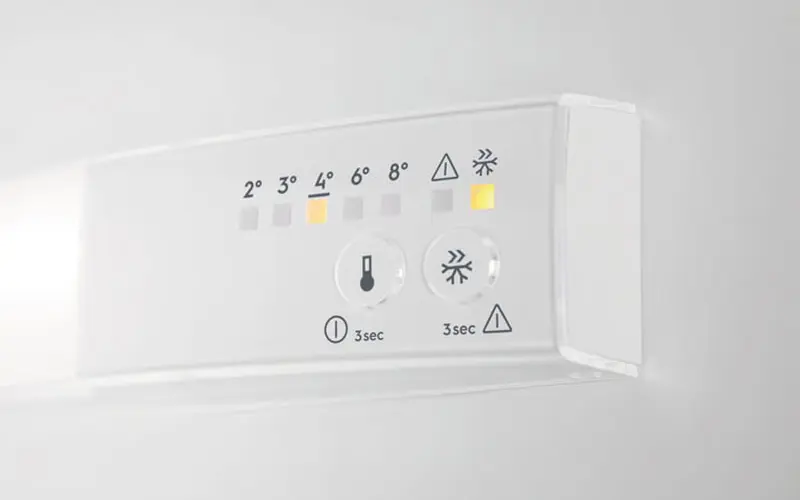 Холодильник Electrolux LNS5LE18S фото 2