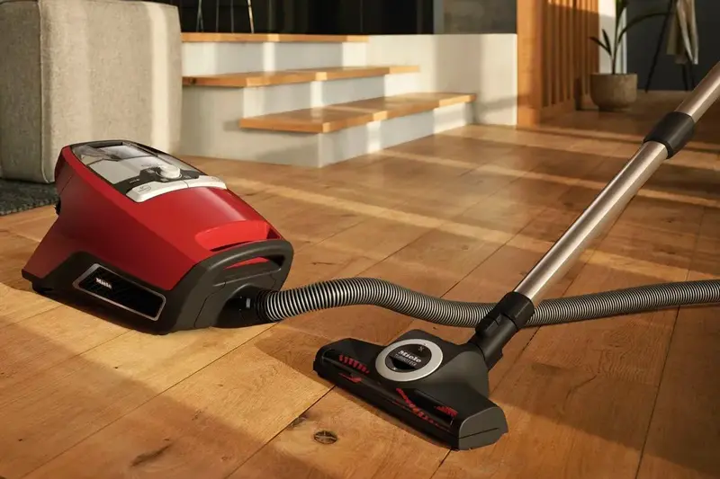 Пылесос Miele Blizzard CX1 Cat&Dog PowerLine SKCF5 красный фото 6