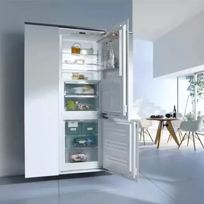 Встраиваемый холодильник Miele KFN37692iDE с витрины новый фото 5