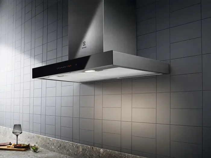 Вытяжка Electrolux LFT766X фото 2