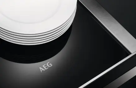 Шкаф для подогрева посуды AEG KDE911424B фото 3