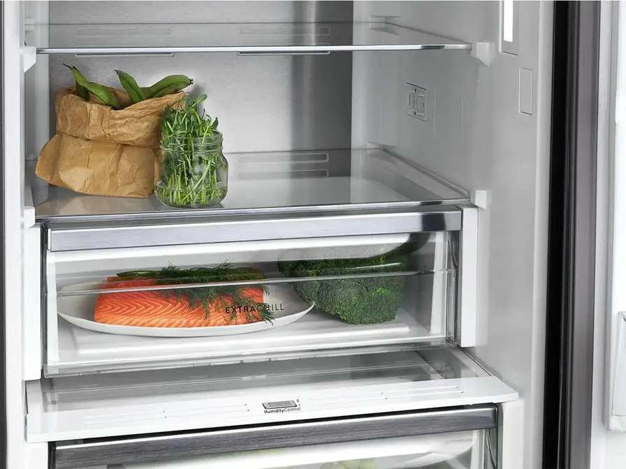 Холодильник ELECTROLUX LNT7ME36K2 фото 3