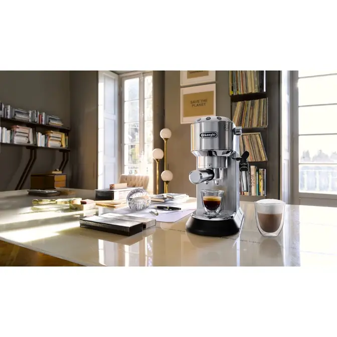 Кофеварка рожковая DeLonghi EC 685.M фото 7