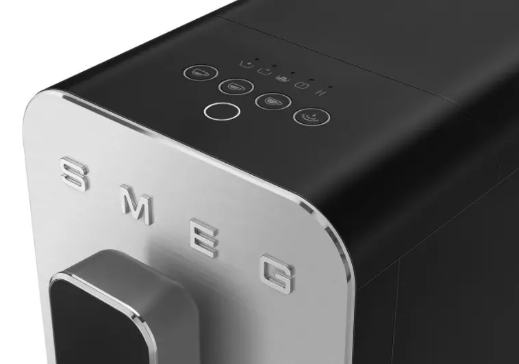 Кофемашина Smeg BCC02BLMEU фото 5