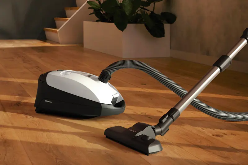 Пылесос Miele Classic C1 SBAF5 Flex PowerLine Белый фото 3